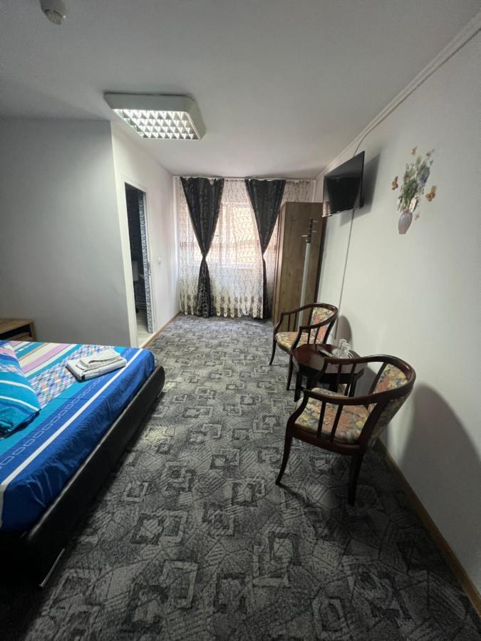 Casa Alex Hotel ปีเตช ภายนอก รูปภาพ